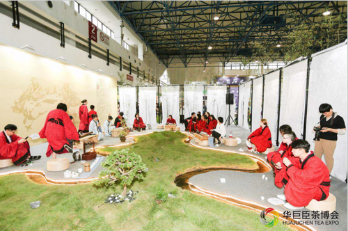 新闻:初级系留学生北京茶博会上体验汉文化和茶文化-18-6-6521 新闻:初级系留学生北京茶博会上体验汉文化和茶文化-18-6-6521