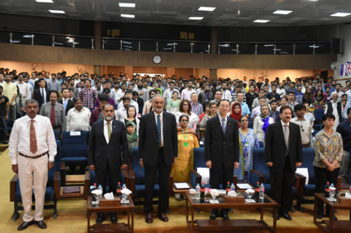 升国旗奏国歌 升国旗奏国歌