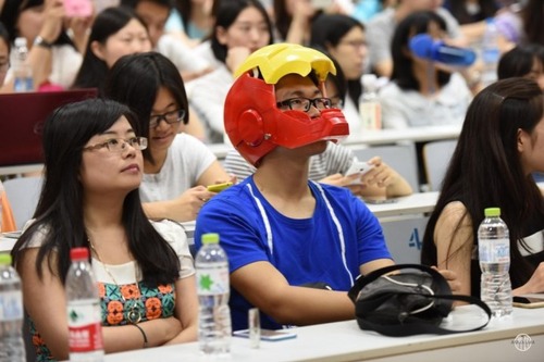 现场嘉宾 现场嘉宾