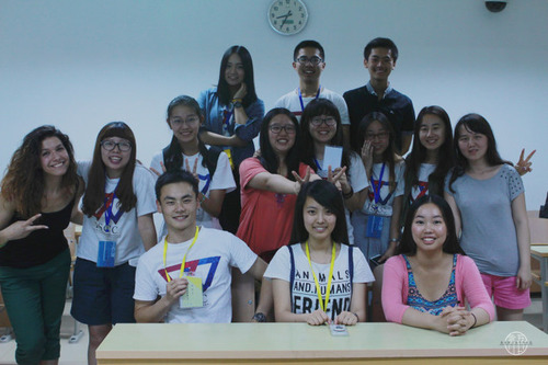 5工作人员合影 5工作人员合影