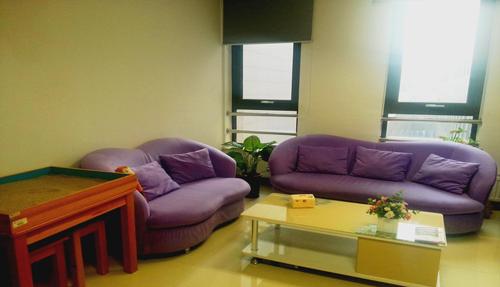 照片2:A301个体咨询室 照片2:A301个体咨询室