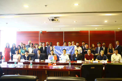 2018.7.17 佐治亚州立大学孔院青年领袖中国行新闻稿(最新版)814 2018.7.17 佐治亚州立大学孔院青年领袖中国行新闻稿(最新版)814