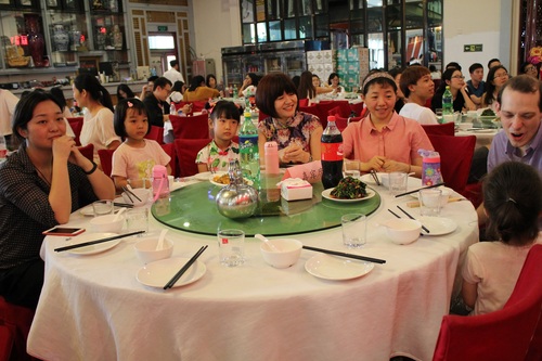 图2 出席的老师 图2 出席的老师